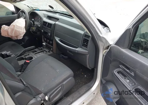 2012 Jeep Liberty Sport z USA, uszkodzony, nr VIN 1C4PJMAK4CW111011